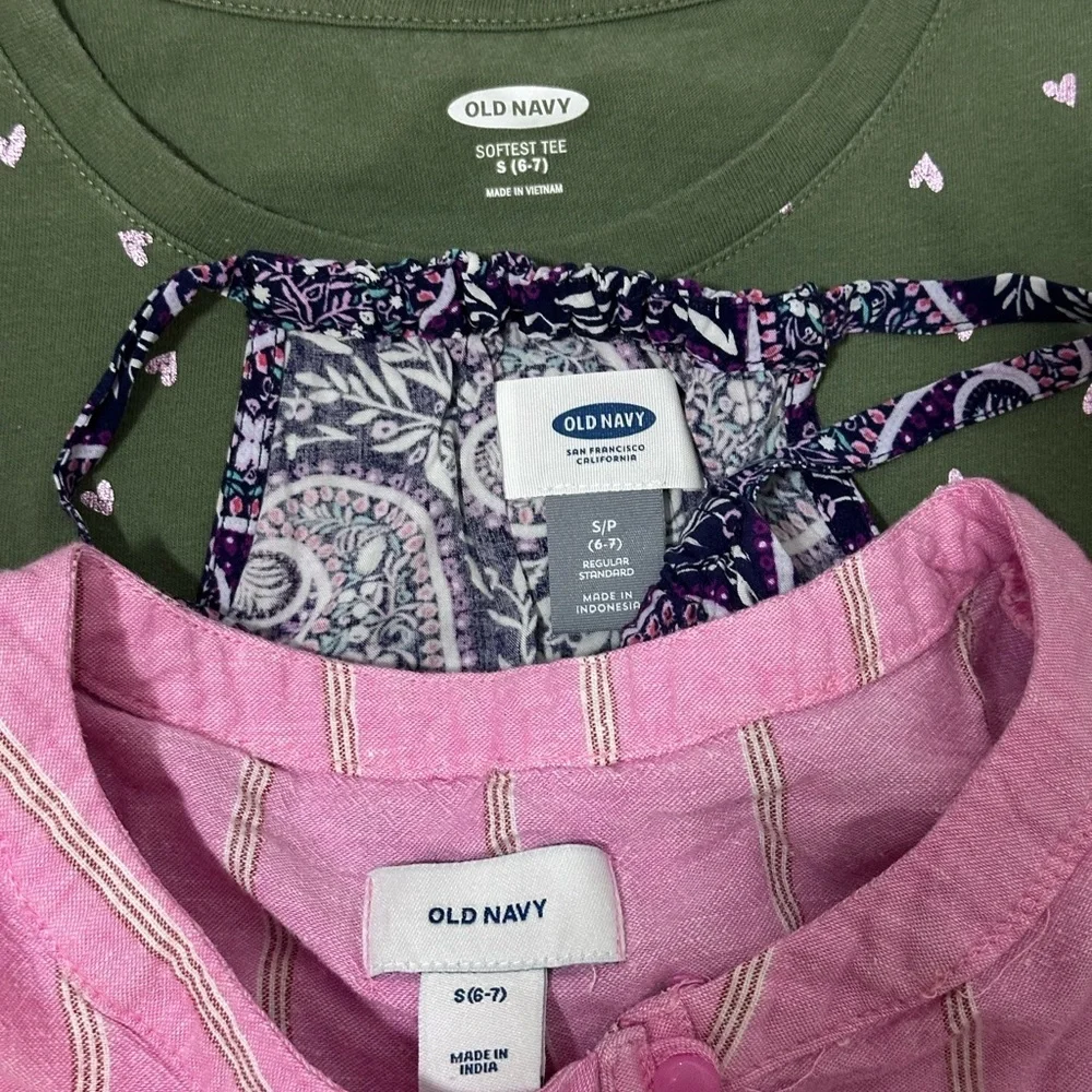 Old‎ Navy Girls Kids Floral/Stripe Blouses Pink size S(6-7).